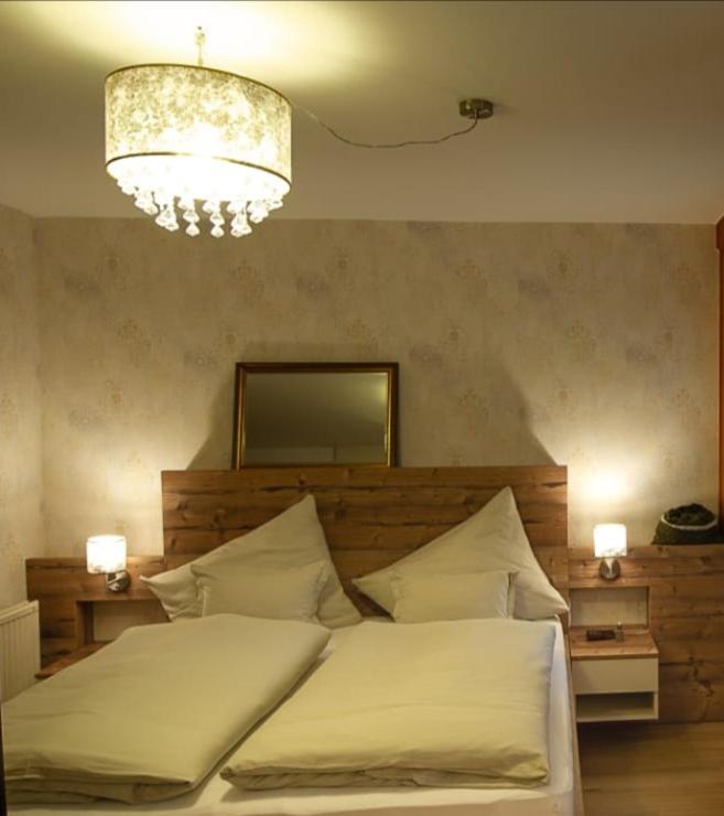 Hotel Arkadenhof Zur Puszta Graf Illmitz Zewnętrze zdjęcie